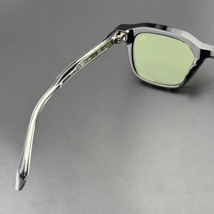 عینک آفتابی ویفرر (Wayfarer) آلبرت وگ مدل SZ8105 Obsidian tortoise