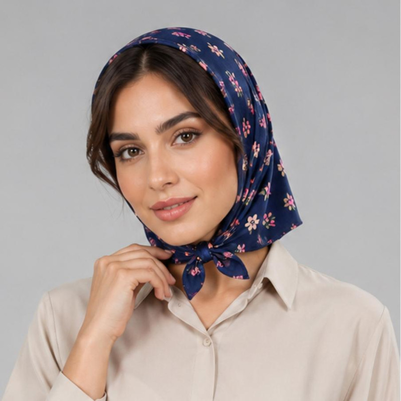 روسری نخ زنانه مدل مینی اسکارف نخی طرح گل گلی سنتی با طول و عرض 65x65 سانتیمتر