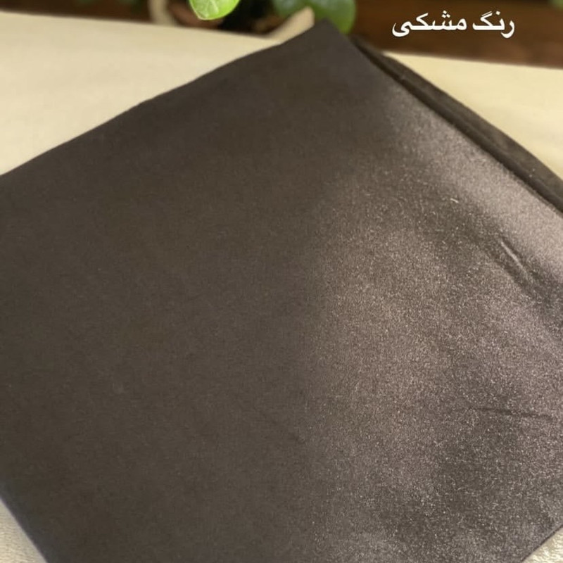روسری زنانه مدل نخی چهارفصل قواره متوسط دور دوخت