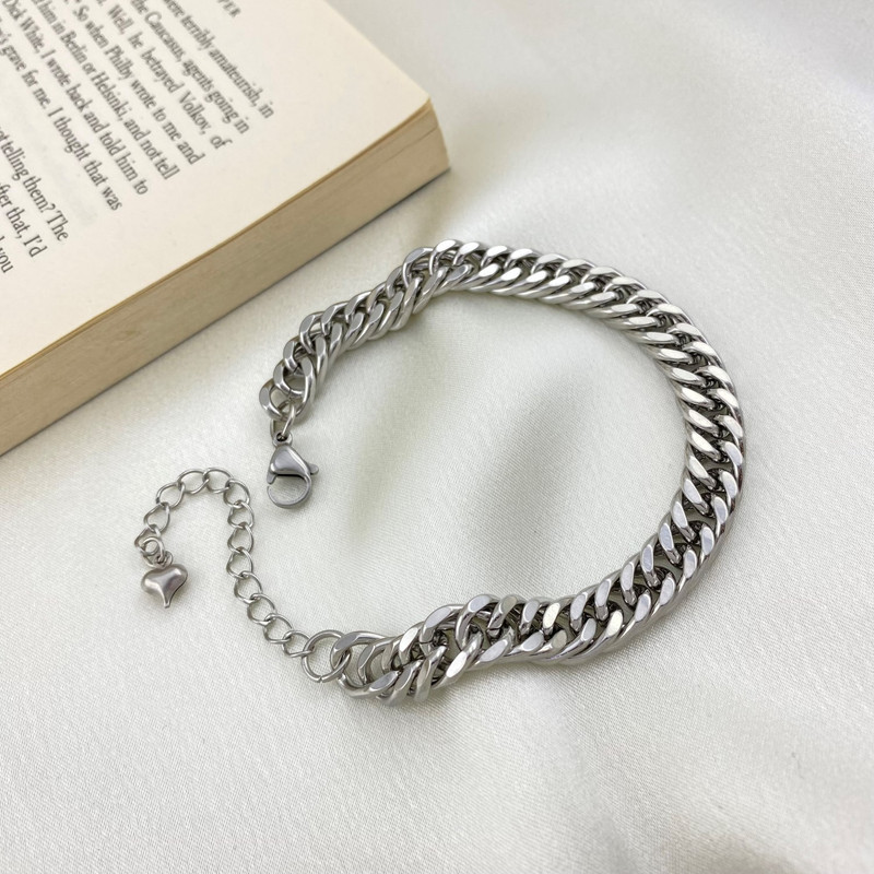 دستبند زنانه مدل کارتی کد B4321