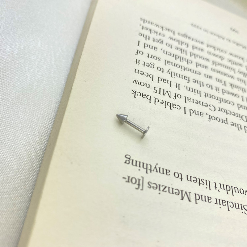 پیرسینگ لب زنانه مدل P4376
