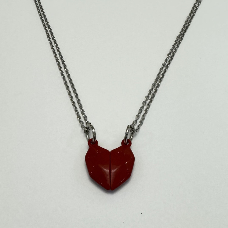گردنبند مدل مگنتی استیل طرح قلب کریستال عاشق کد 2heart111 بسته 2 عددی
