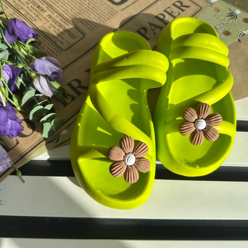 دمپایی زنانه زیتون مدل روژین کد Gr-03