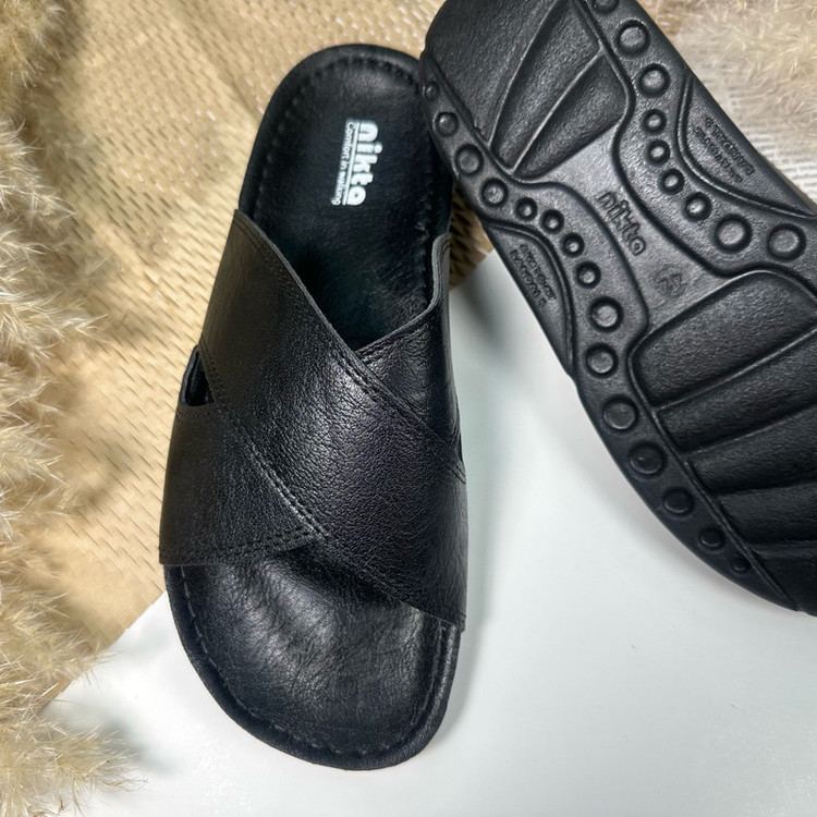 صندل طبی مردانه نیکتا مدل Bl-03