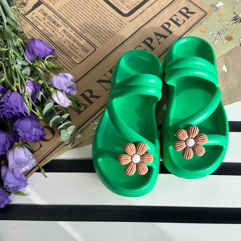 دمپایی زنانه زیتون مدل روژین کد Gr-02