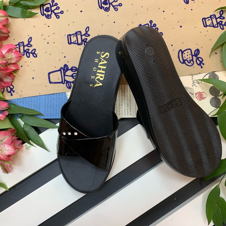 دمپایی زنانه صحرا مدل روژین کد Bl-01