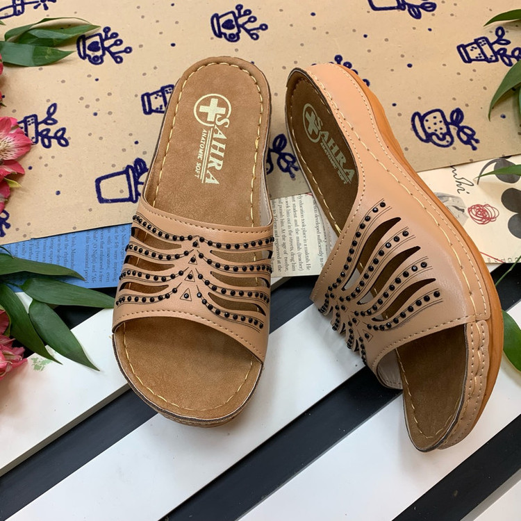 دمپایی زنانه صحرا مدل آیدا کد Cr-01