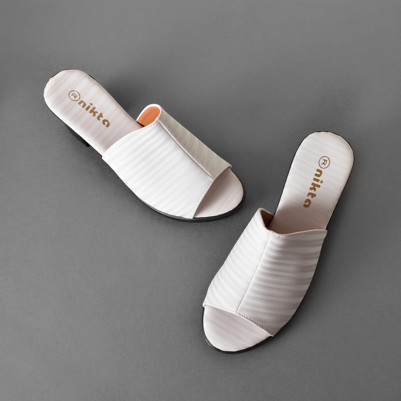 صندل زنانه نیکتا مدل BK.WH.2334