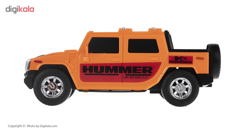 ماشین اسباب بازی آفرود دورج توی مدل Hummer با بدنه پلاستیکی مقاوم و طراحی الهامگرفته از نمونه واقعی، ابعاد 24 × 10 × 9.5 سانتیمتر و وزن سبک 290 گرمی مناسب بازی کودکان