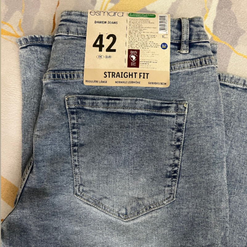 شلوار جین معمولی (regular fit) زنانه اسمارا مدل Straigh10