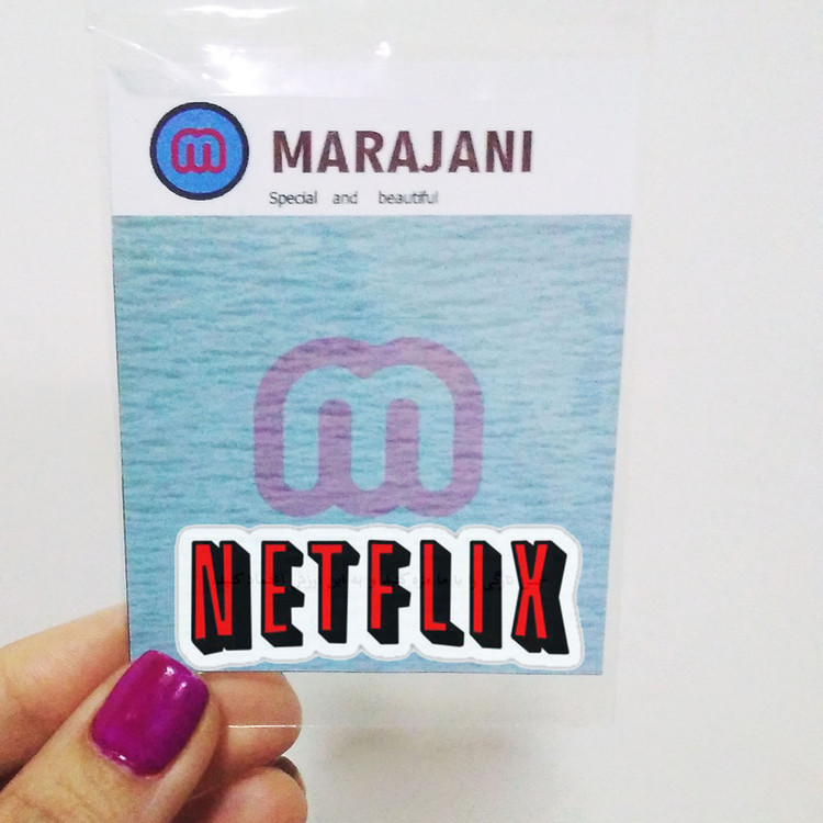 استیکر لپ تاپ مرجانی طرح netflix کد 124