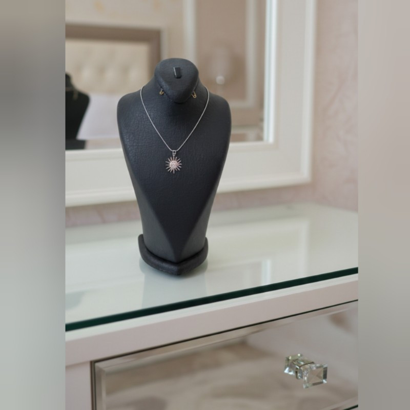 گردنبند مدل خورشید طرح مهر