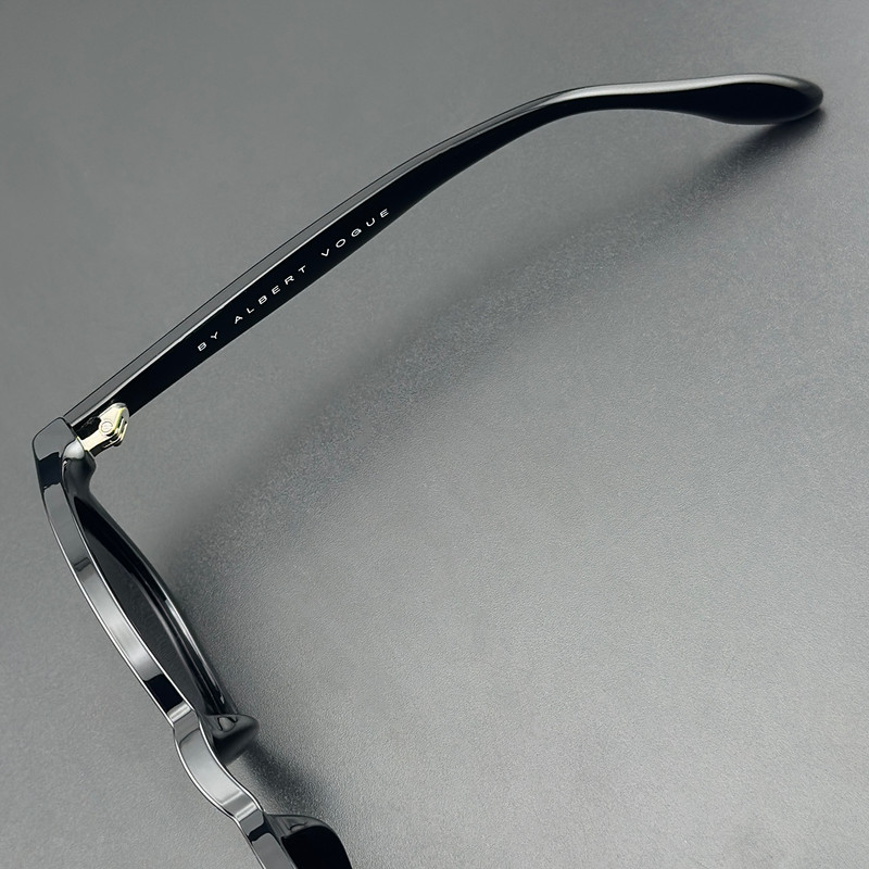 عینک آفتابی زنانه و مردانه آلبرت وگ مدل S31129C1 Avantgarde Visionary