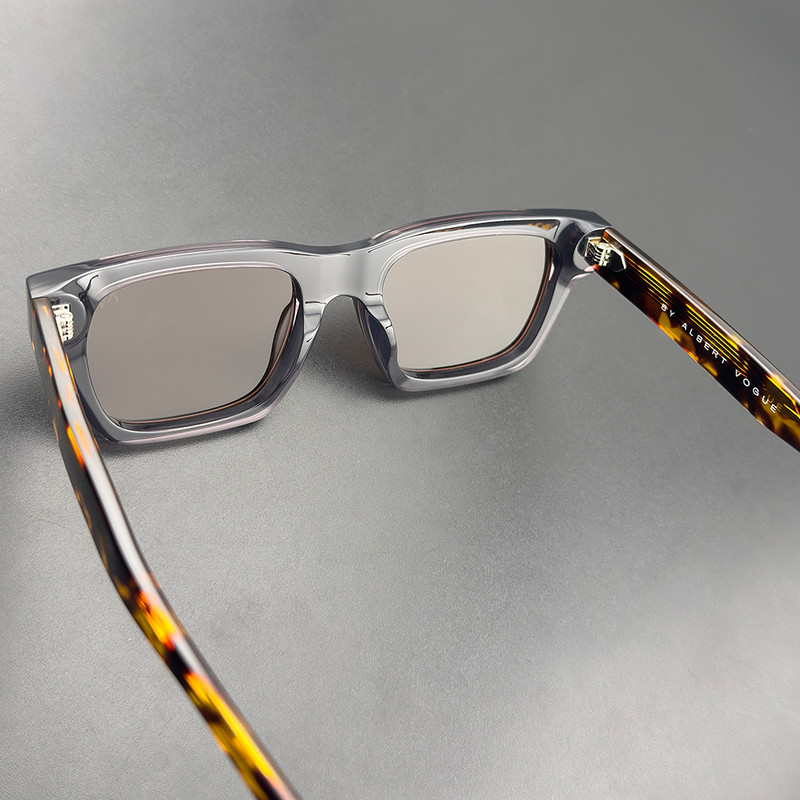 عینک آفتابی زنانه آلبرت وگ مدل S32240C4 Avantgarde Visionary