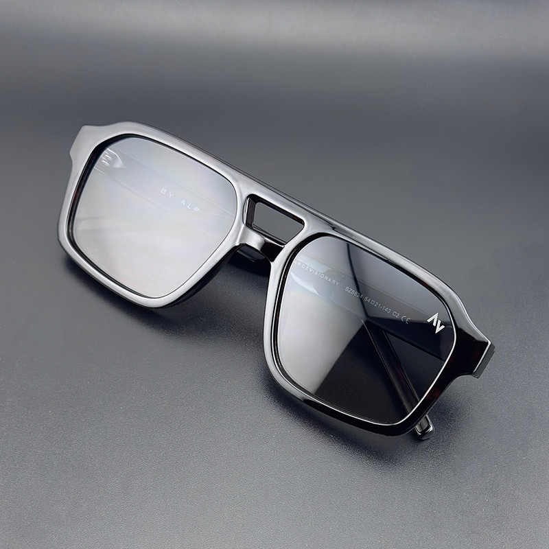 عینک آفتابی آلبرت وگ مدل SZ8834 Tortoise Yale
