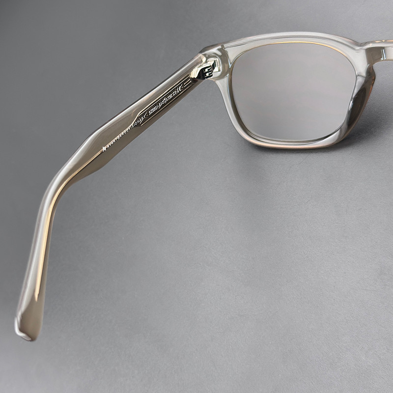 عینک آفتابی آلبرت وگ مدل SZ8801 Olive Moss