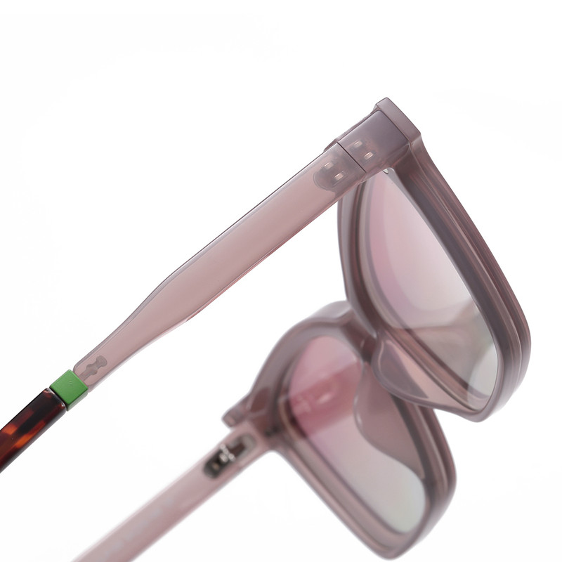 فریم عینک طبی آلبرت وگ مدل CG7704C743-P199 Polarized Double Switch به همراه کاور آفتابی