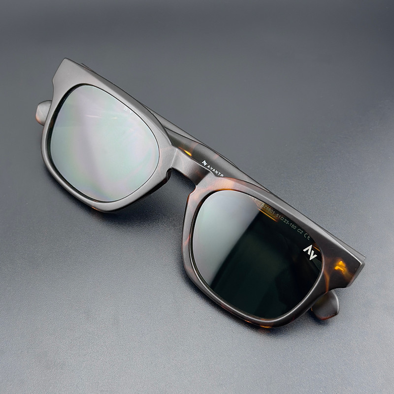 عینک آفتابی زنانه آلبرت وگ مدل SZ8801 Tortoise Fern