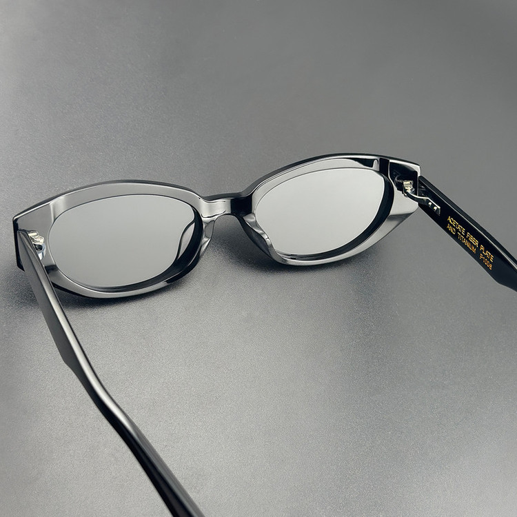 عینک آفتابی زنانه آلبرت وگ مدل P1006C1 Avantgarde Visionary