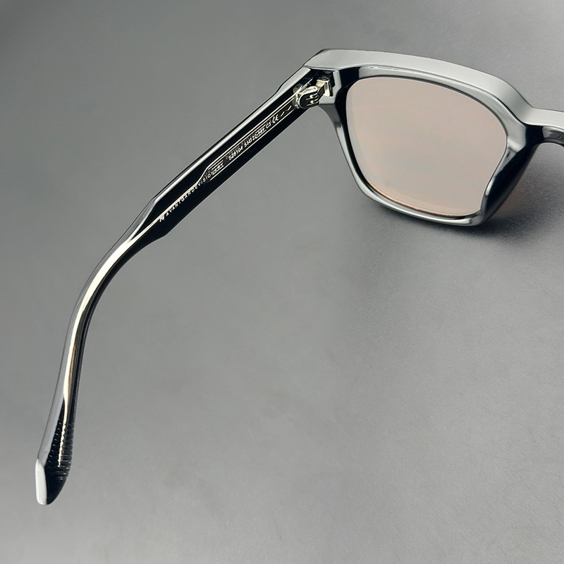 عینک آفتابی آلبرت وگ مدل SZ8104 Obsidian Moss