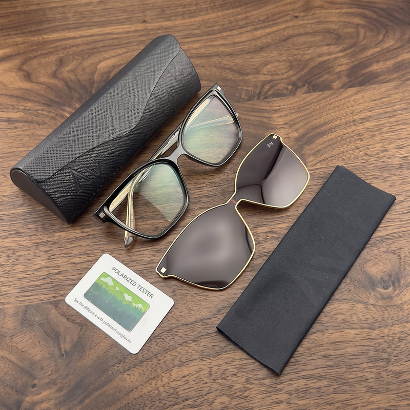 فریم عینک طبی آلبرت وگ مدل CG7802C641-P116 Polarized Double Switch به همراه کاور آفتابی