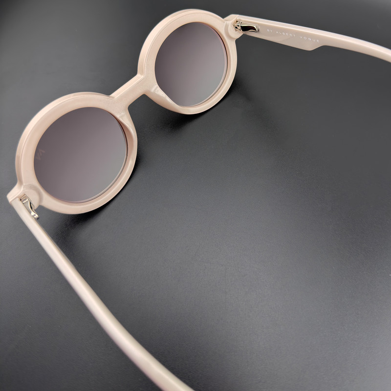 عینک آفتابی زنانه آلبرت وگ مدل S26109C4 Avantgarde Visionary