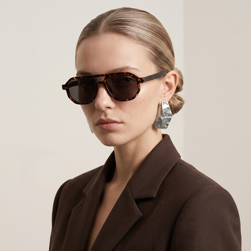 عینک آفتابی زنانه آلبرت وگ مدل S31119C2 Avantgarde Visionary