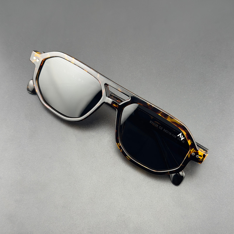 عینک آفتابی زنانه آلبرت وگ مدل S31119C2 Avantgarde Visionary