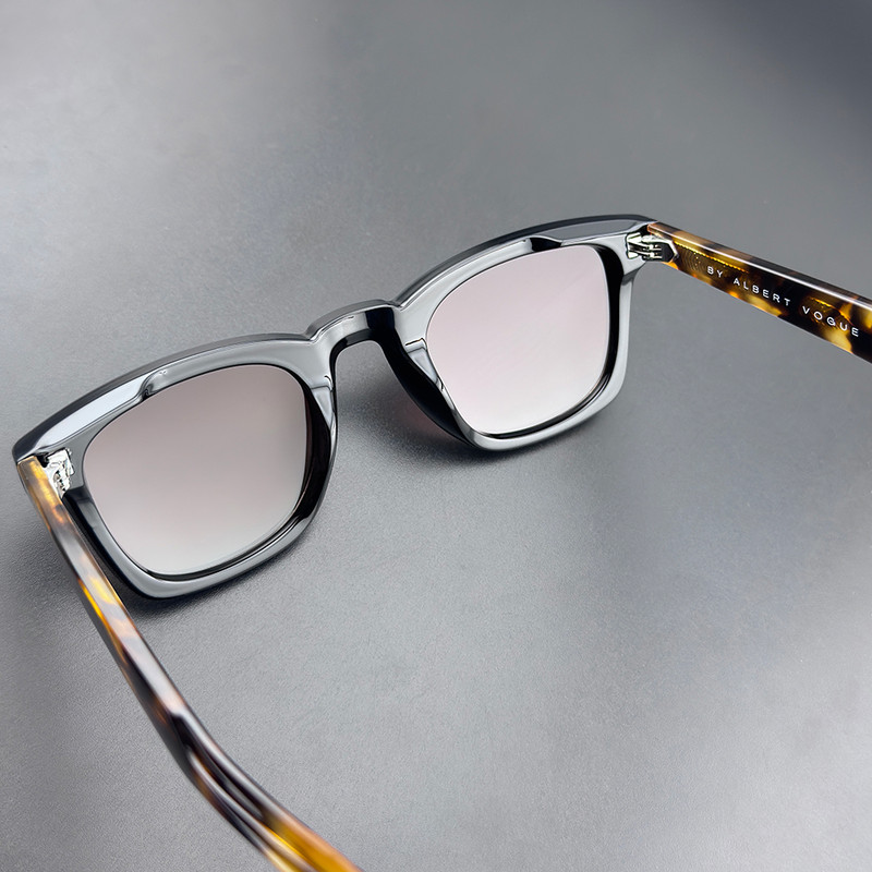 عینک آفتابی آلبرت وگ مدل S31243C2 Avantgarde Visionary