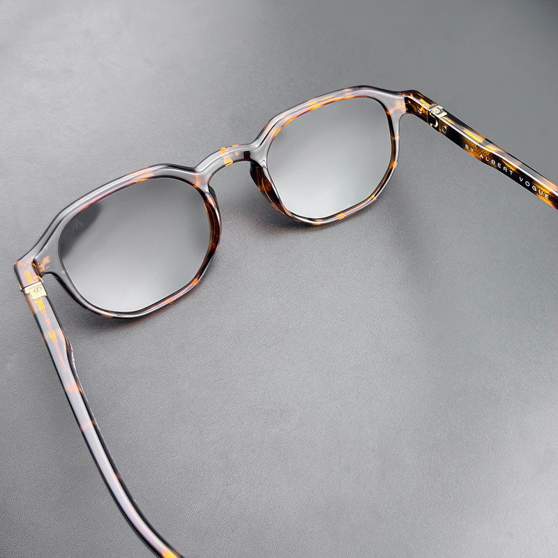 عینک آفتابی زنانه آلبرت وگ مدل S31240C2 Avantgarde Visionary